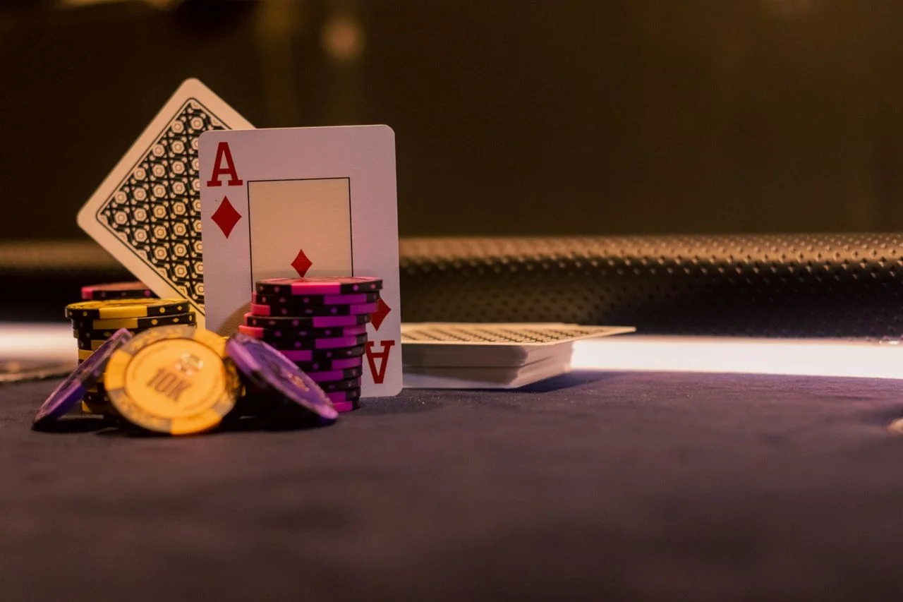 32win17 — Khi bạn cần tìm đúng bàn Poker để bắt đầu